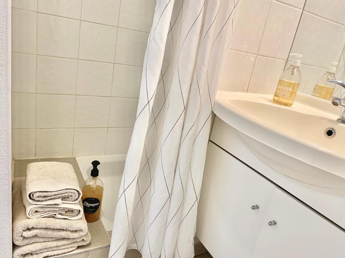 Appartement En Face Hopital Nord Saint-Priest-en-Jarez Dış mekan fotoğraf